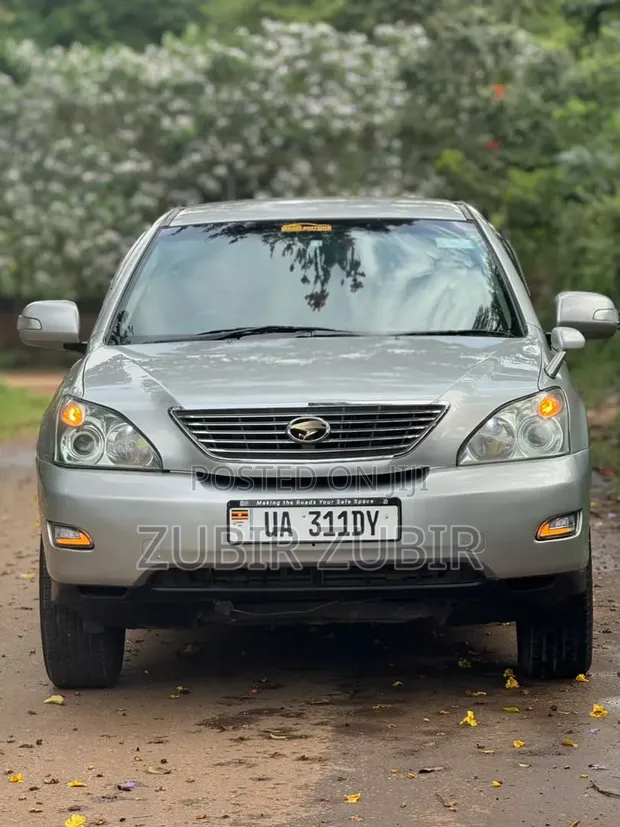 Toyota Harrier 2010 Silver - 1