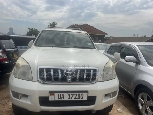 Toyota Land Cruiser Prado 2008 White - 1