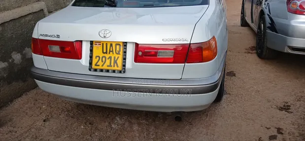 Toyota Premio 2002 Silver - 1