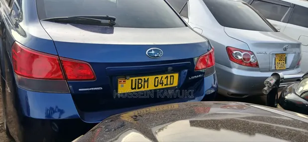 Subaru Legacy 2010 Blue - 1