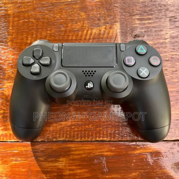 Original UK Used PS4 Controller - 1