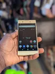 Sony Xperia XA1 Plus 32GB Gold - 2