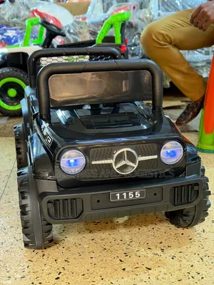 Kids Mercedes-Benz G-Wagon Ride-On Jeep (Black)