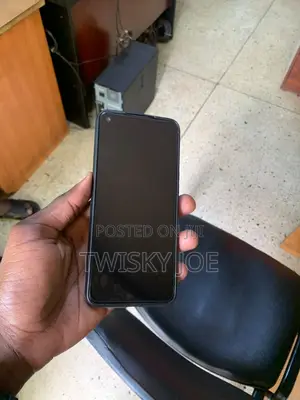 Tecno Camon 18i 128GB Blue