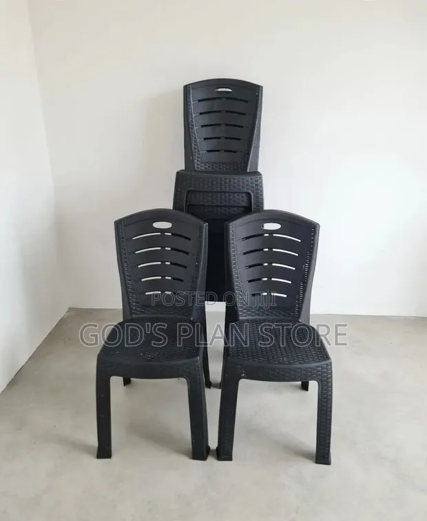1pc Matte Black Plastic Dining Chairs - 1