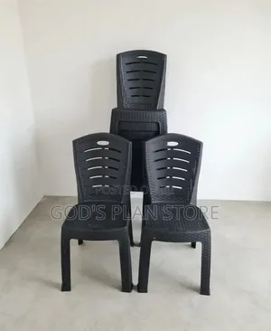 1pc Matte Black Plastic Dining Chairs