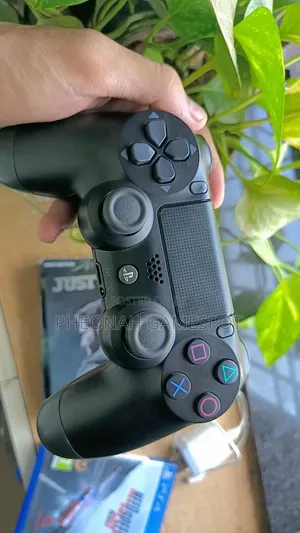 Used PS4 Original UK Controller