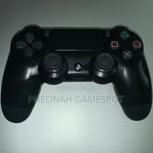 Used Original PS4 Controller - UK Version