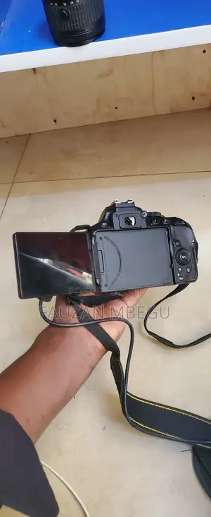 Nikon D5300 DSLR Camera