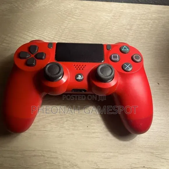 PS4 Original UK Used Controller - 1