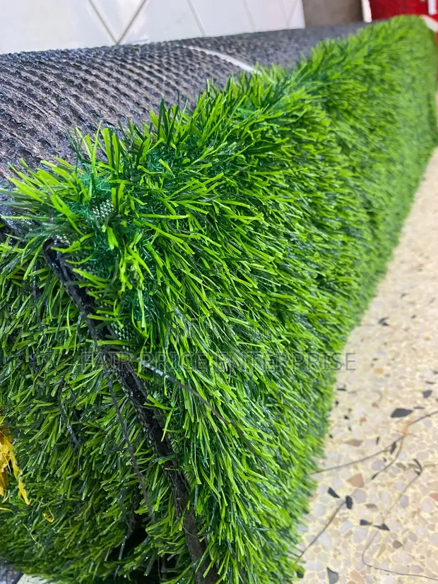 Compound Grass Carpets Per Square Meter - 1