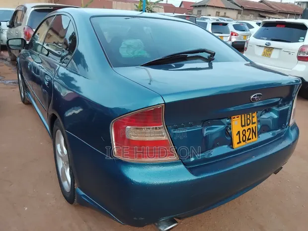 Subaru Legacy 2005 - 1