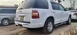 Ford Explorer 2004 White - 5