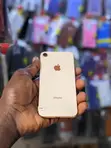 Apple iPhone 8 64GB - 2