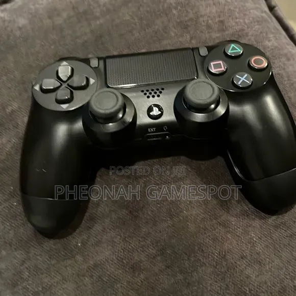 PS4 Original Controller - 1