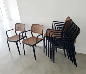 Durable Plastic Chairs for Garden, Beach, Restaurant