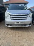 Toyota Noah 2008 Silver - 1
