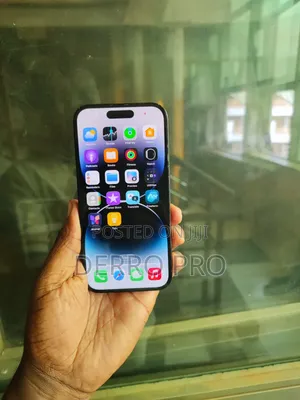 Apple iPhone 14 Pro 256GB Purple