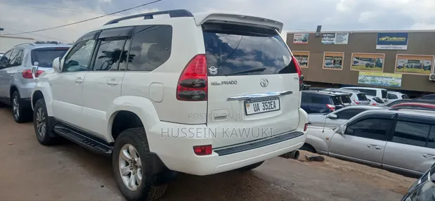Toyota Land Cruiser Prado 2009 White - 1