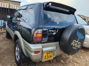 Toyota RAV4 Cabriolet 1998 Black