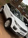 Land Rover Range Rover Evoque SE Premium 2017 White - 2