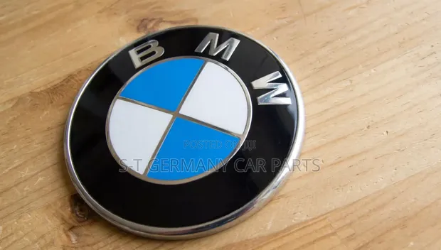 BMW Emblem Logo - 1