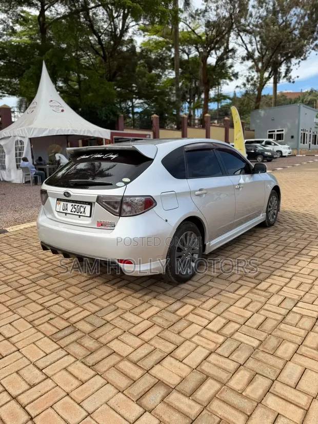 Subaru Impreza 2011 Silver - 1