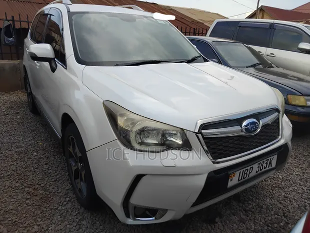 Subaru Forester 2016 White - 1