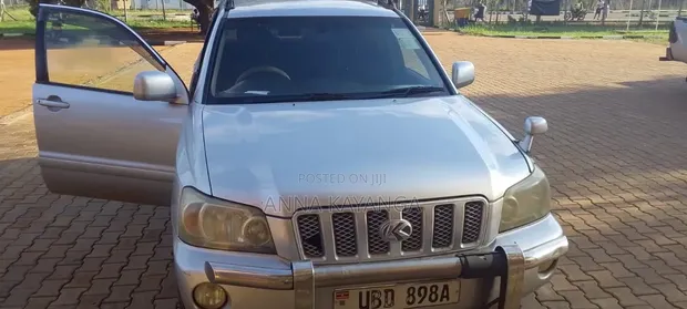 Toyota Kluger 2006 Silver - 1