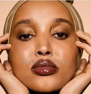 Fenty Beauty Lip Gloss Bomb Universal Lip Luminizer (9ml)