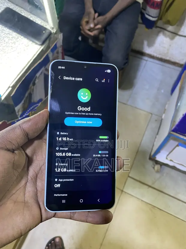 Samsung Galaxy A16 128GB Silver - 1