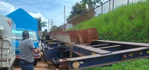 FAW Skeleton Trailer 40ft