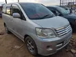Toyota Noah 2007 Gray - 4
