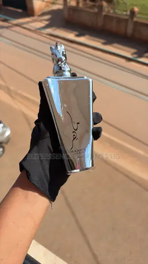 Maahir Legacy by Lattafa Parfum for Men