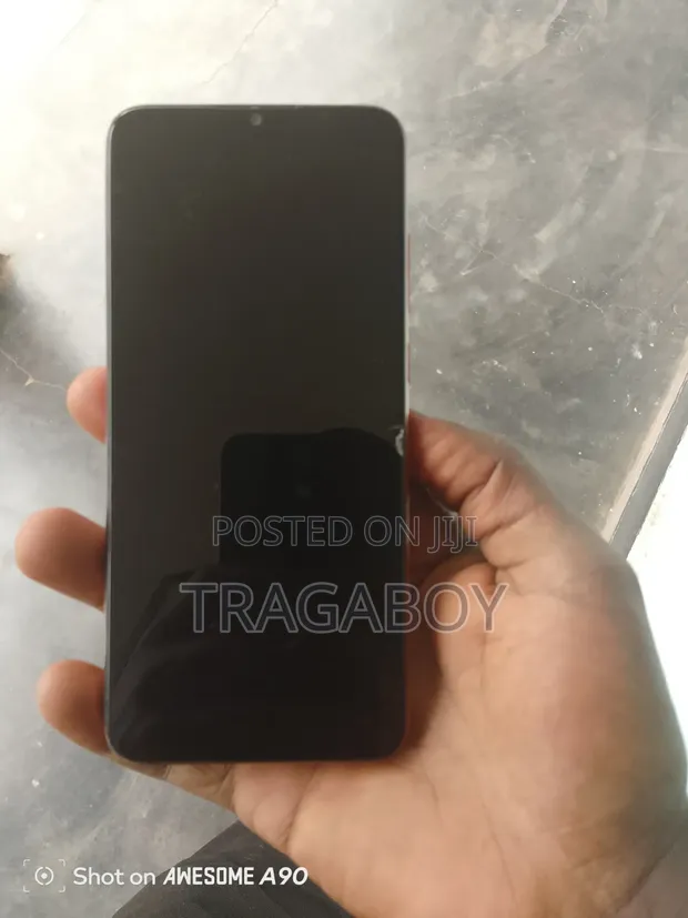 Samsung Galaxy A04e 64GB Gold - 1