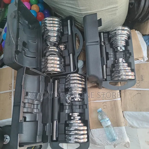 Adjustable Dumbbell Set with Barbell (10-30kg) - 1