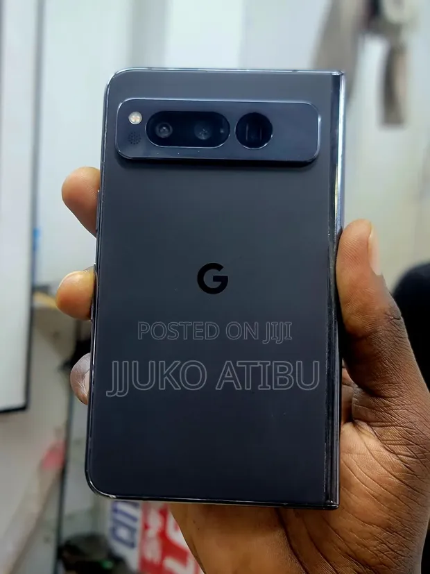 Google Pixel Fold 256GB Black - 1