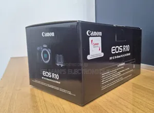 Canon R10 Camera with RF-S 18-45mm Lens
