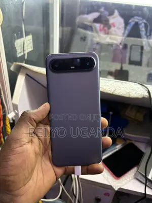 Tecno Spark Slim 256GB Black