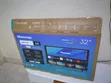 Hisense 32" Smart TV - 2