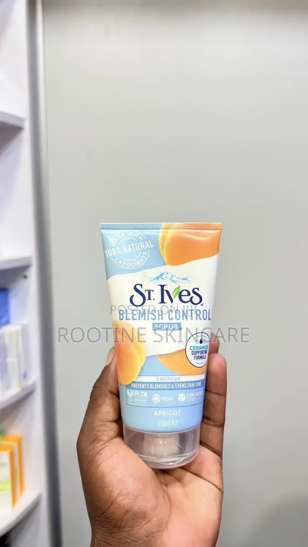 St. Ives Blemish Control Facial Scrub - 1