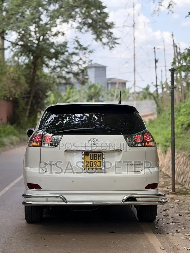 Toyota Harrier 2.4 2009 White - 1
