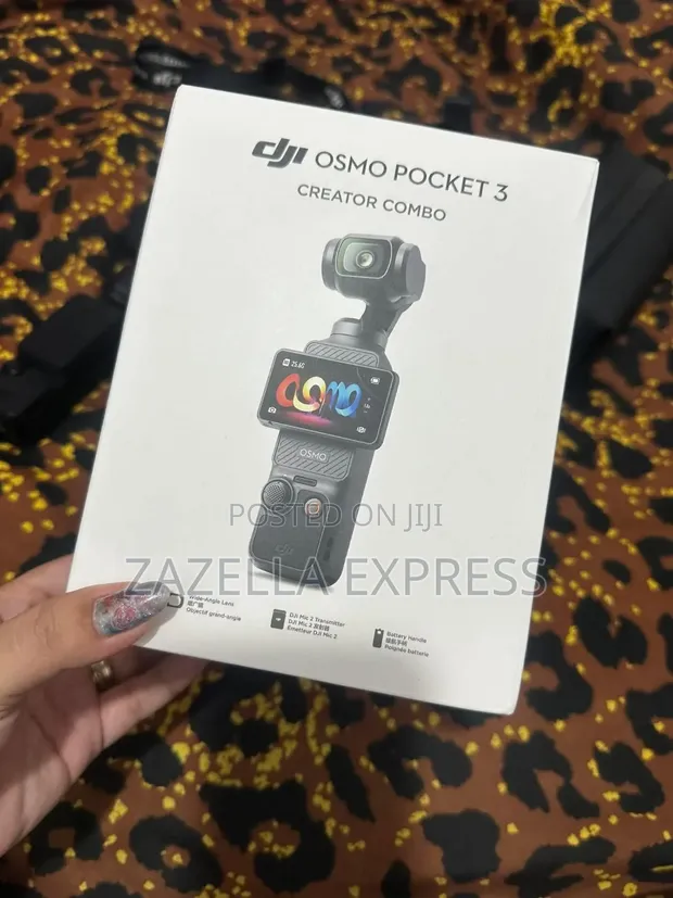 DJI Osmo Pocket 3 Creator Combo - 1