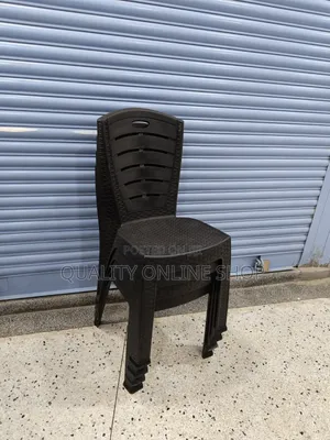 Eames Style Plastic Dining Chairs (Set of 4)