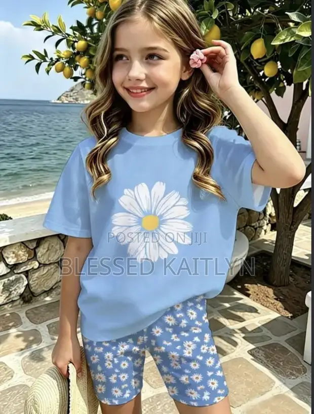 Girls' Summer Daisy Outfit - Blue T-Shirt & Shorts (3-5Y) - 1