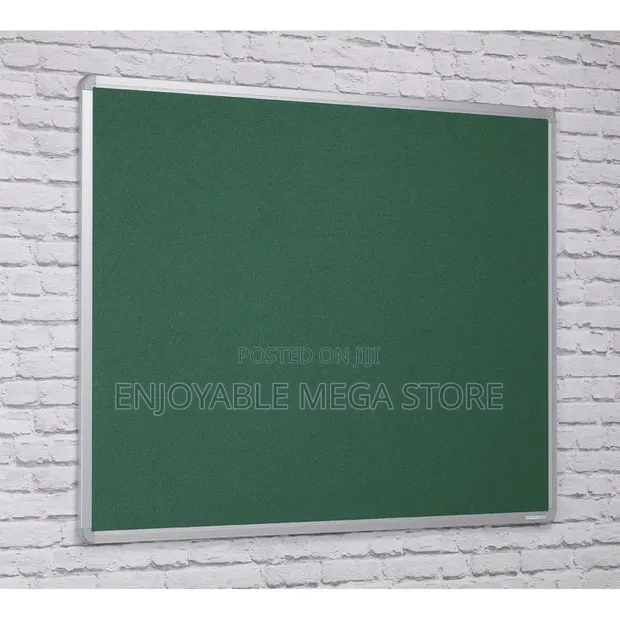 Wallmounted Notice Board 90x120cm - 1