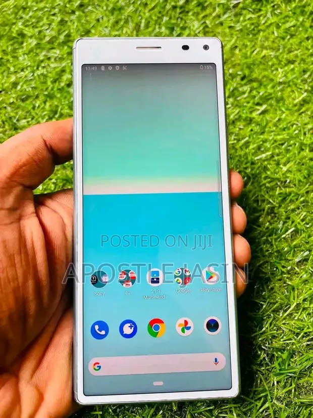 Sony Xperia 8 SOV42 64GB Silver - 1