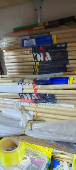 Yamaha Drum Sticks (2B)