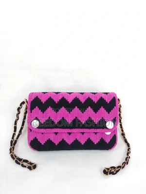 Handmade Crochet Crossbody Bag - Bronze