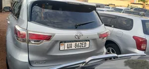Toyota Kluger 2008 Silver